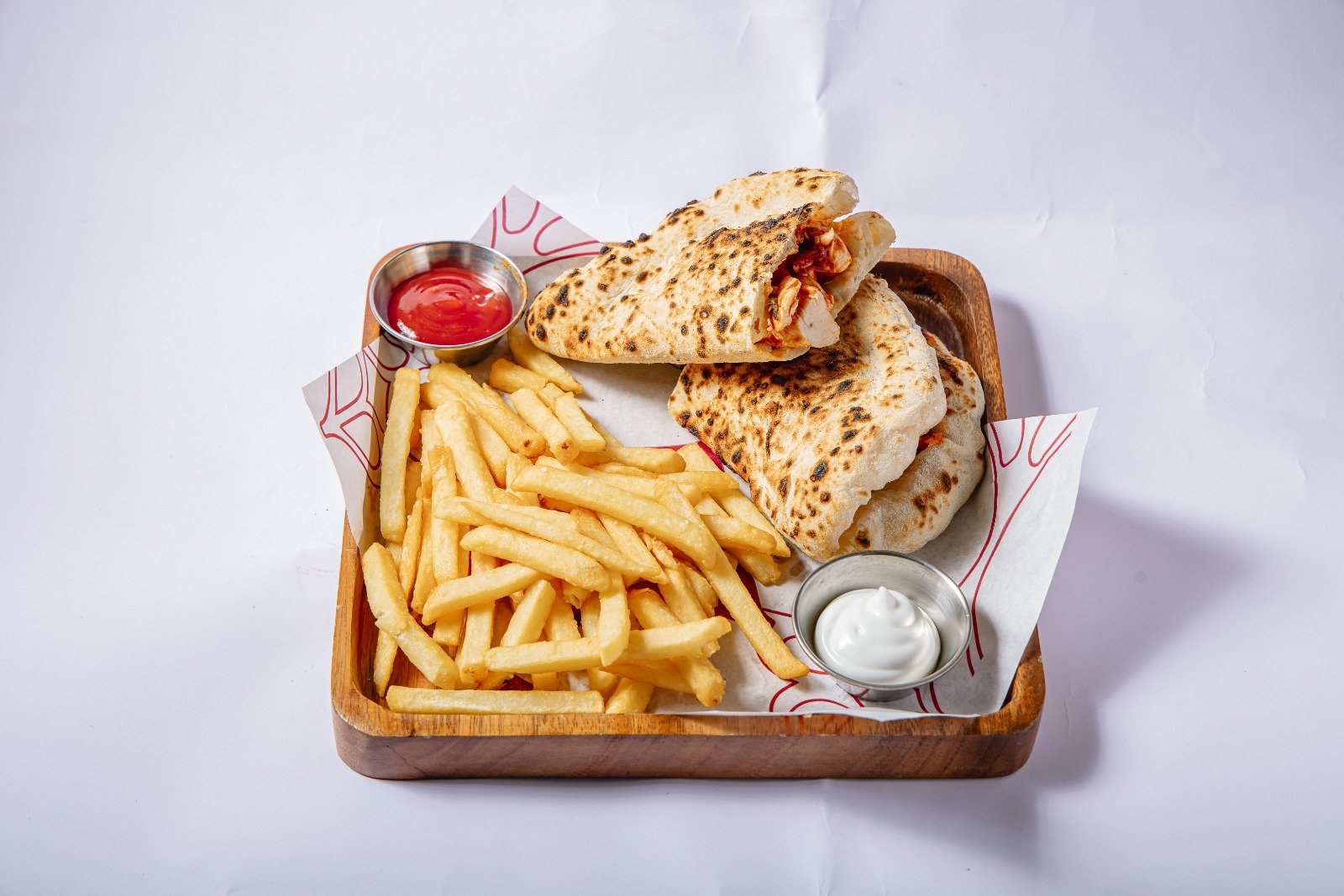 ساندويش ترافل ستيك الدجاج