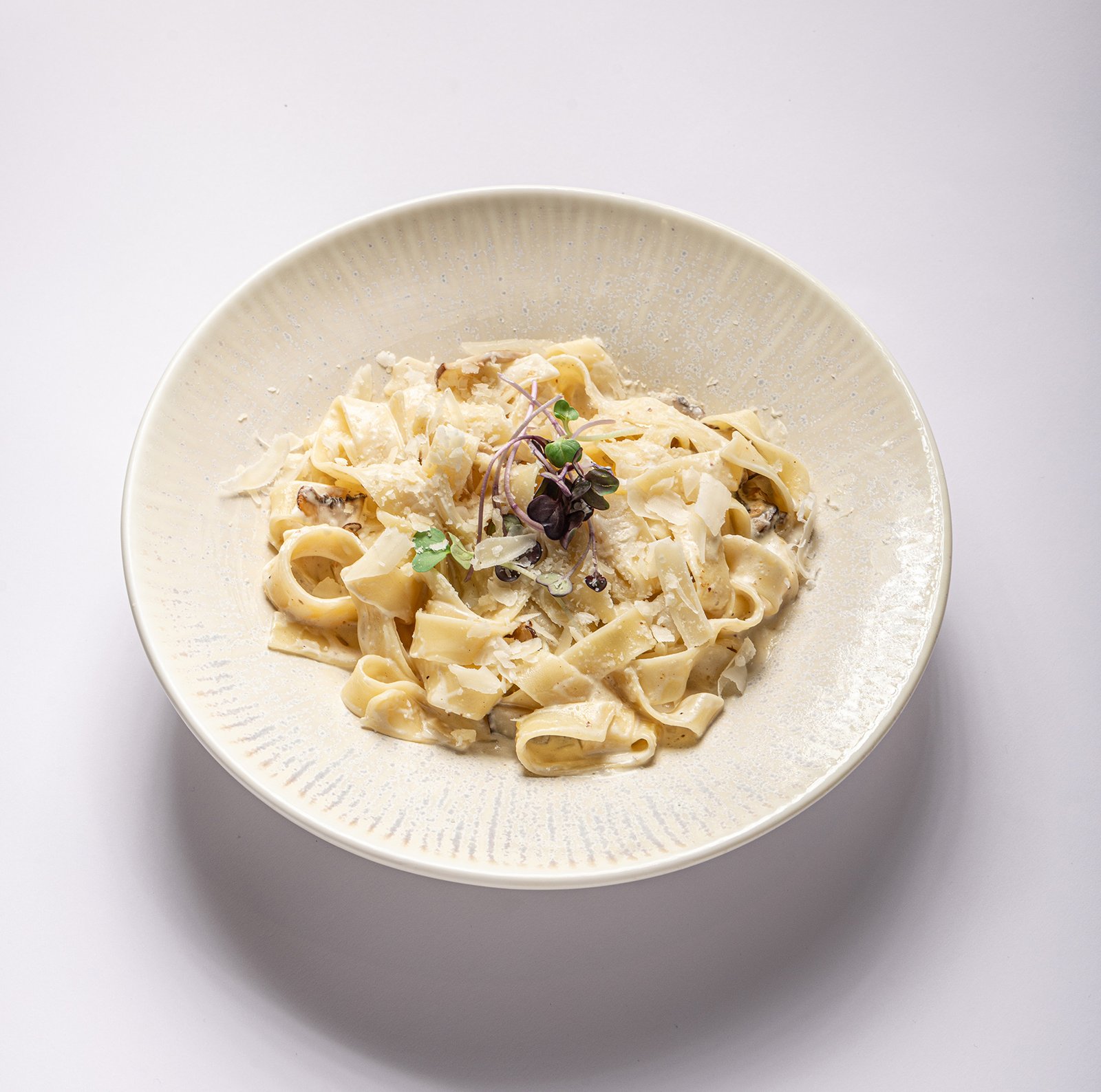 باستا بالترافل